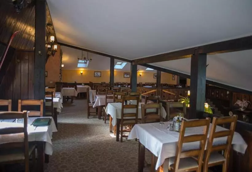 پانسیون Cabana Schiori