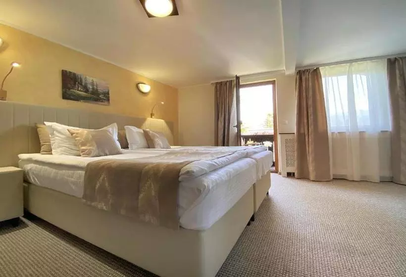 پانسیون Cabana Schiori