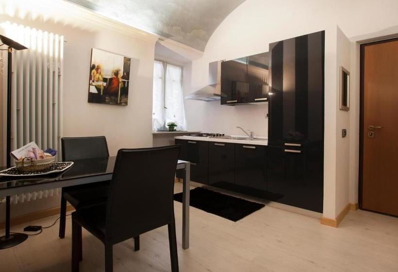 بنسيون Lori S Inn