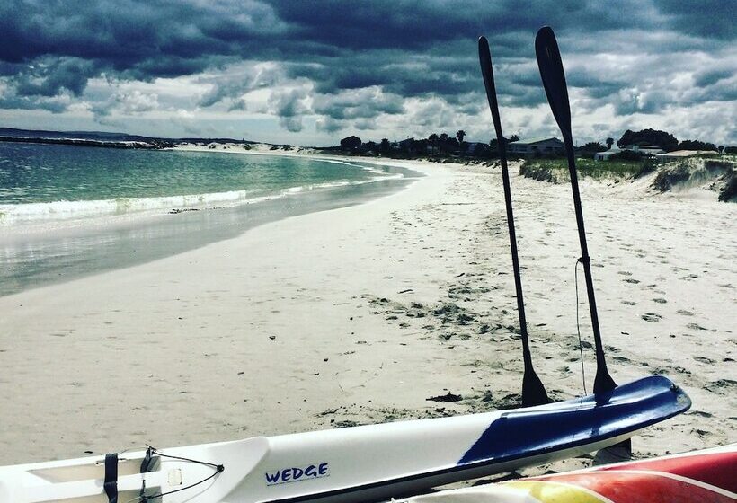 פנסיון Sandra's Guest House