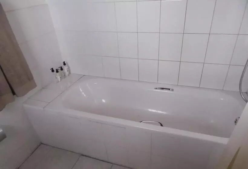 Majatalo The Hexagon Wildlife Conservation