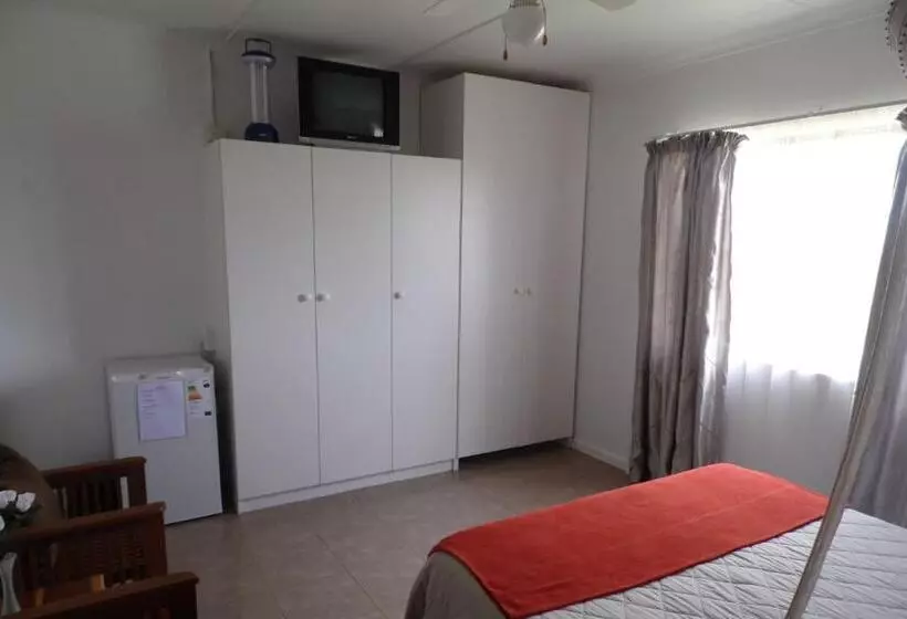 Majatalo The Hexagon Wildlife Conservation