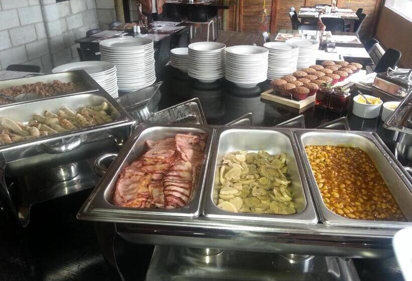 بنسيون The Hexagon Wildlife Conservation