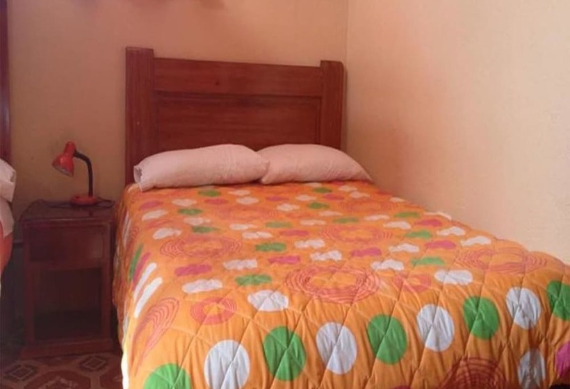 Hostal Otavalos Inn Hostel