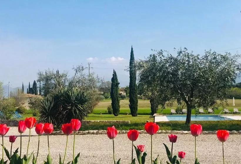 Hotelli Agriturismo Sambuco