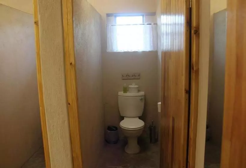 هتل Kiaat Bungalows