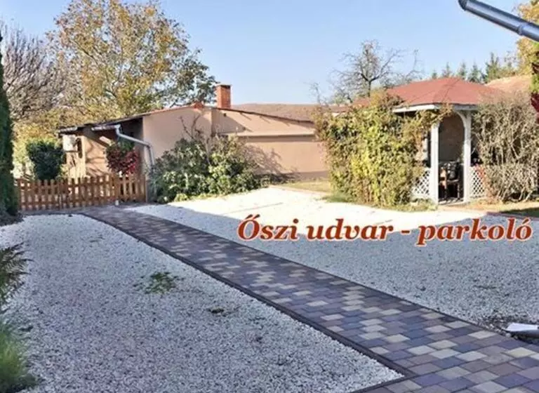 Jázmin Apartmanház