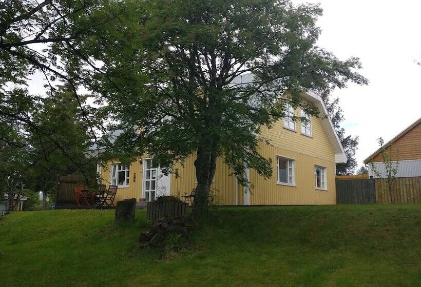 پانسیون Birta Guesthouse