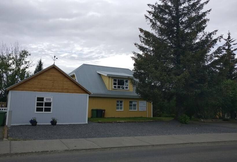 پانسیون Birta Guesthouse