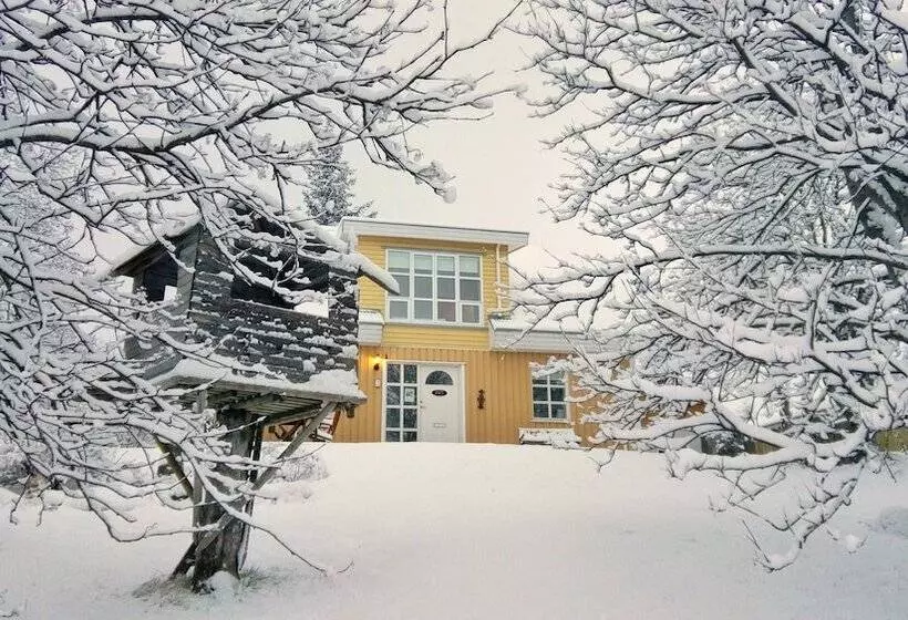 پانسیون Birta Guesthouse