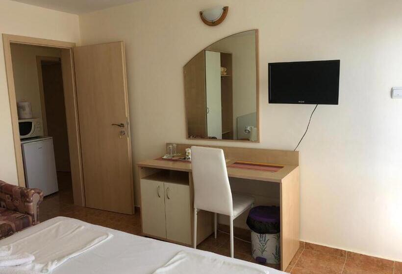 پانسیون Borko Guest House