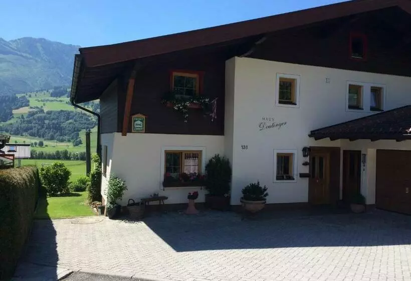 ペンション Haus Deutinger