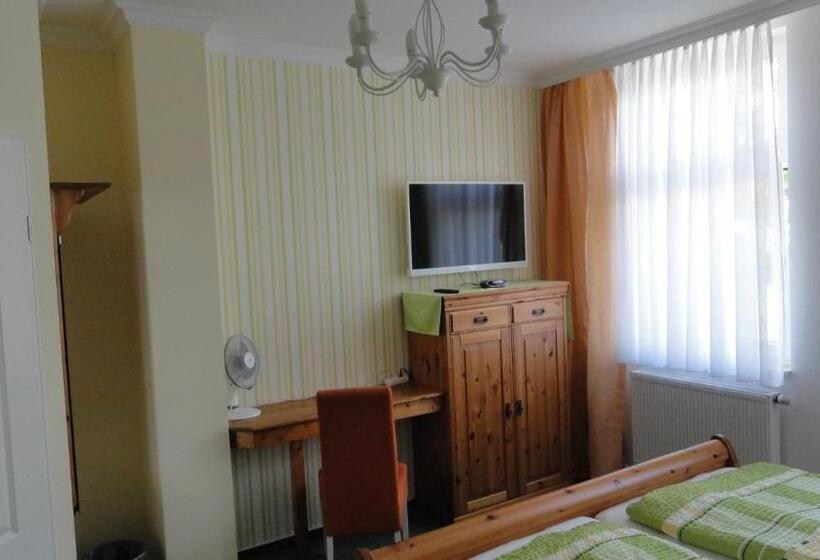 פנסיון Haus Toskana