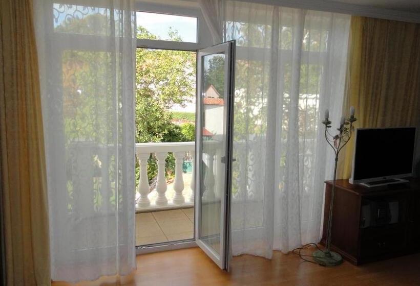 פנסיון Haus Toskana