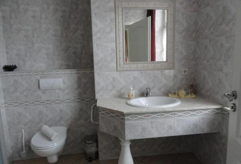 פנסיון Haus Toskana