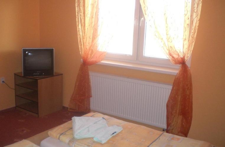 펜션 Penzión Aston