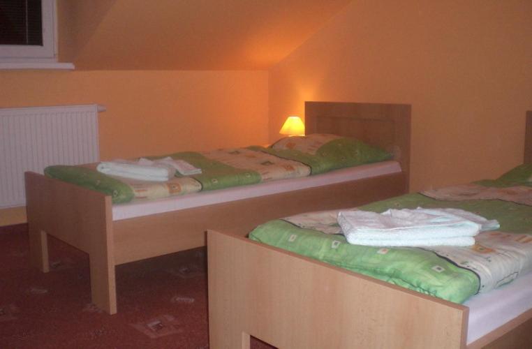 펜션 Penzión Aston