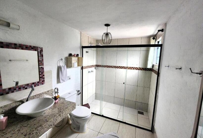 פנסיון Pousada A Mata Que Canta