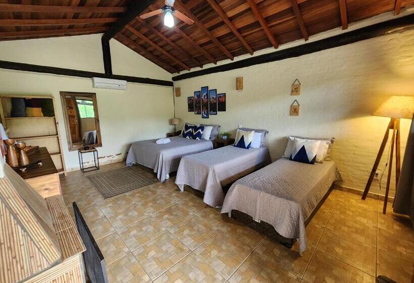 פנסיון Pousada A Mata Que Canta