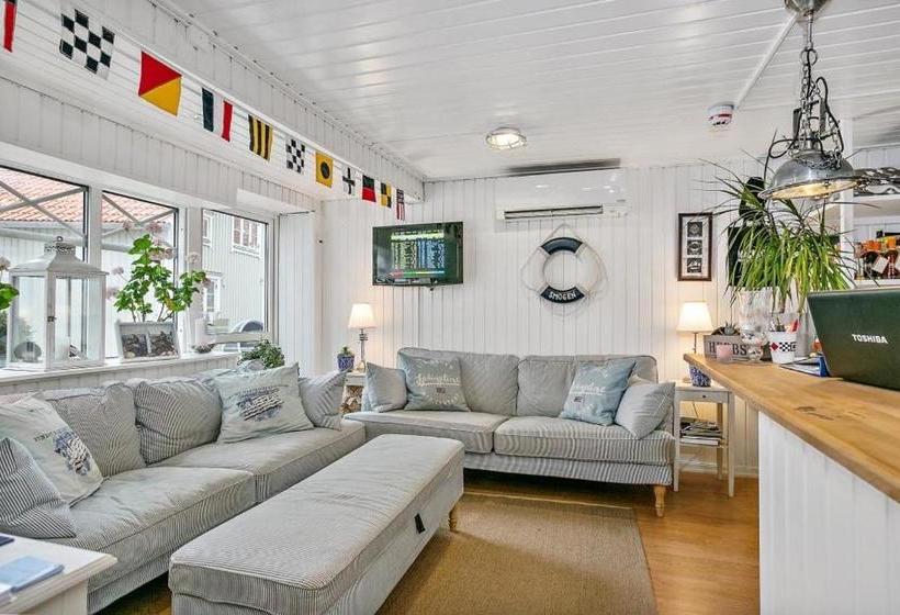 פנסיון Smögens Gästhem