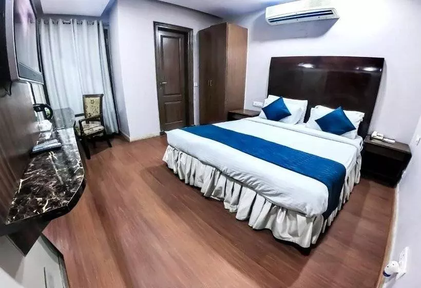 Hotelli Kastor  Near Nehru Place