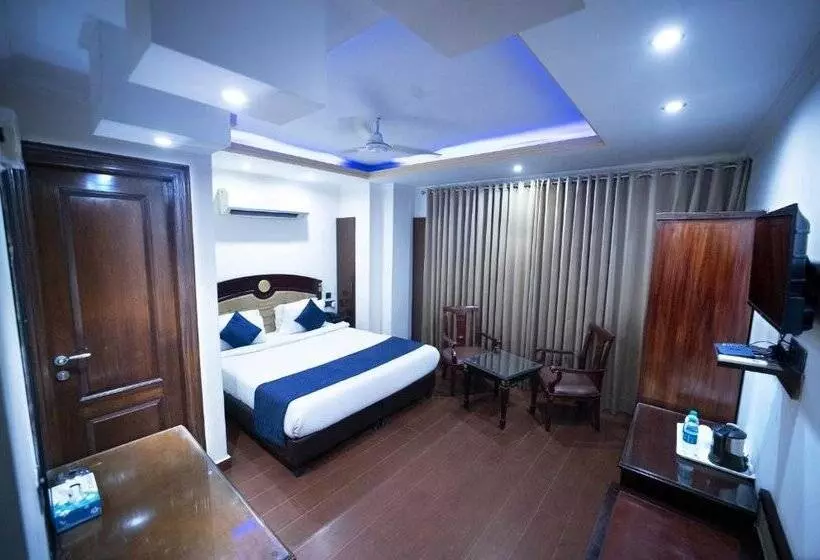 Hotelli Kastor  Near Nehru Place