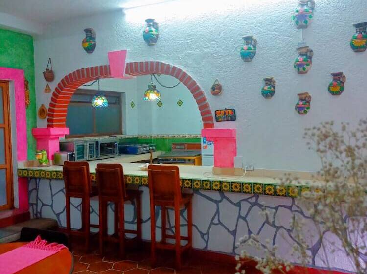 Hotel Mesón Yollotl