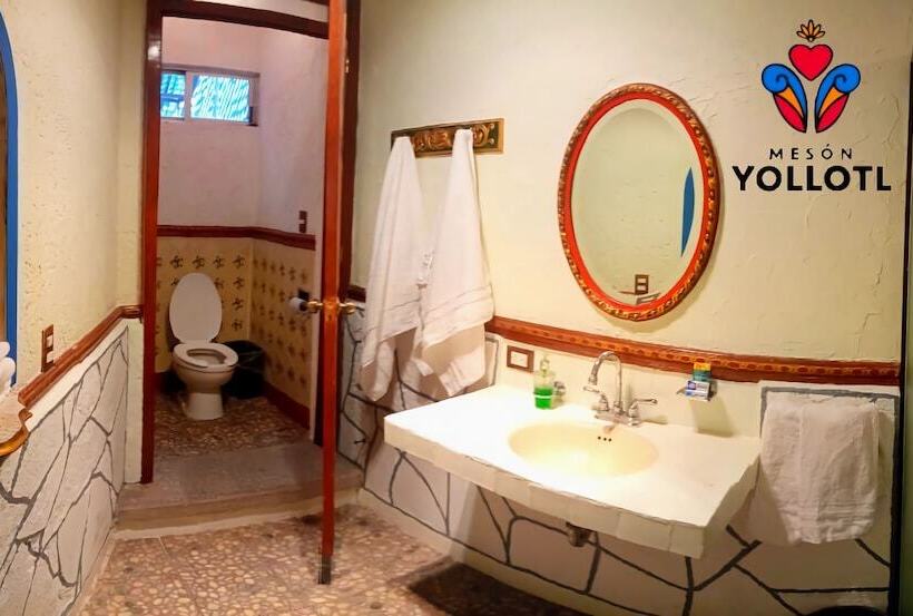 Hotel Mesón Yollotl
