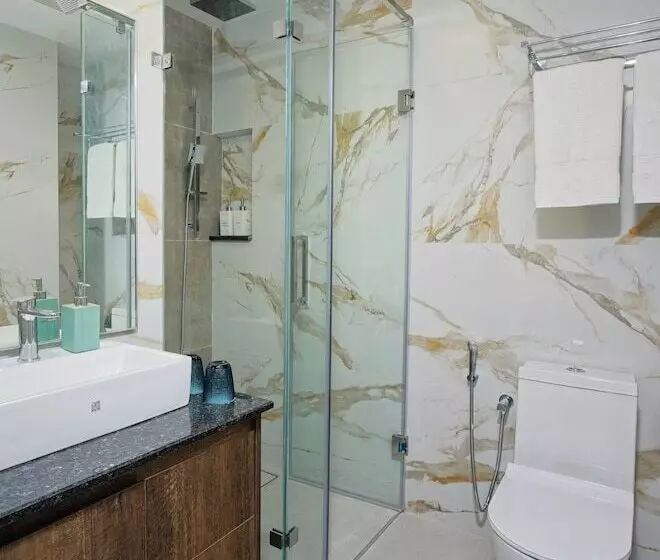 هتل H78 Guraidhoo