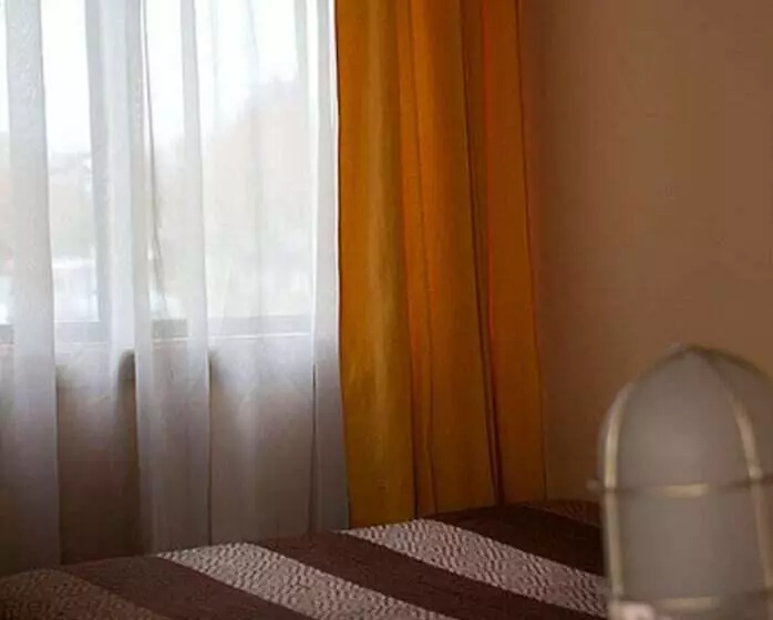 ユースホステル Hostal Victoria