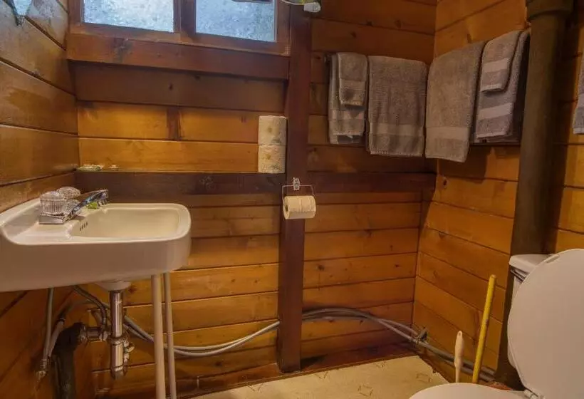 Retkeilymaja Timbers Resort