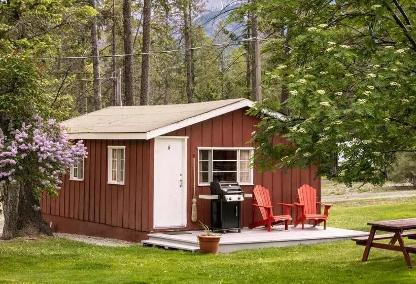 Retkeilymaja Timbers Resort