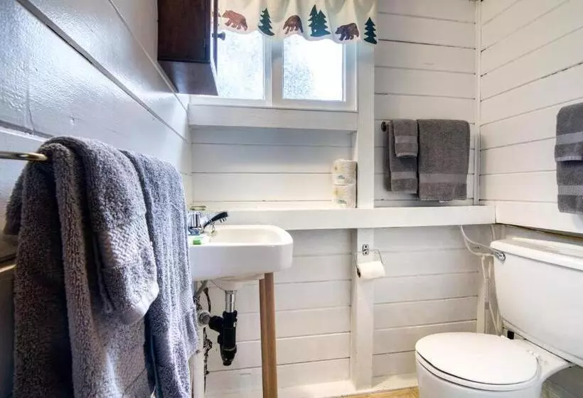 Retkeilymaja Timbers Resort