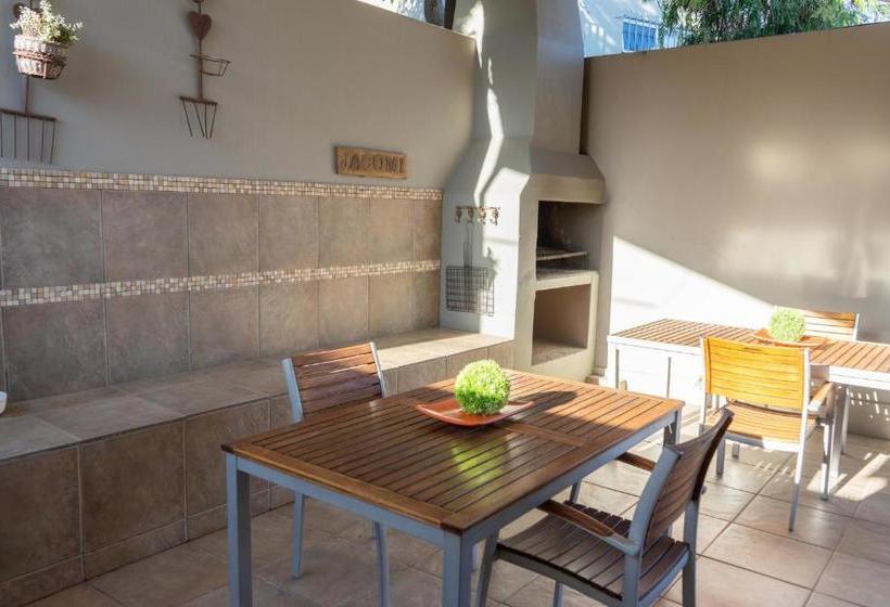 ペンション B@home Guest House