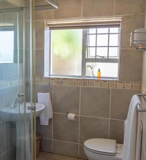 ペンション B@home Guest House