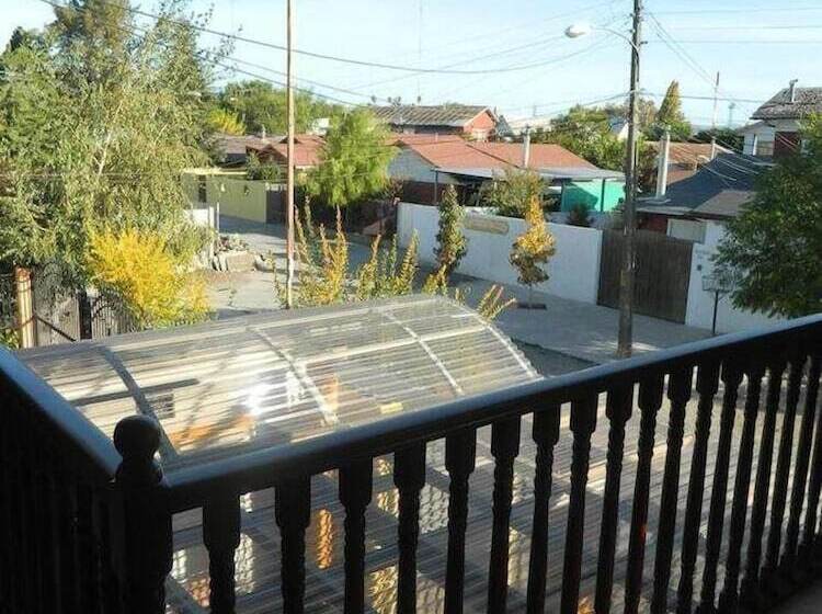 ペンション Hostal Casa Familia