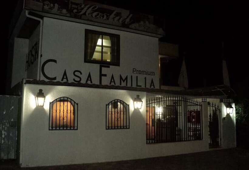 ペンション Hostal Casa Familia