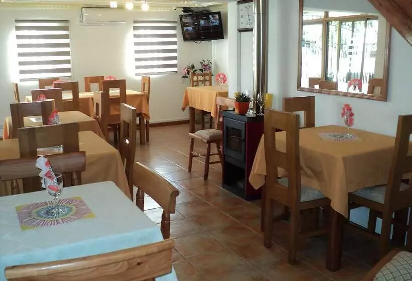 Majatalo Hostal Casa Familia