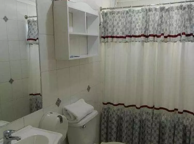 Majatalo Hostal Casa Familia