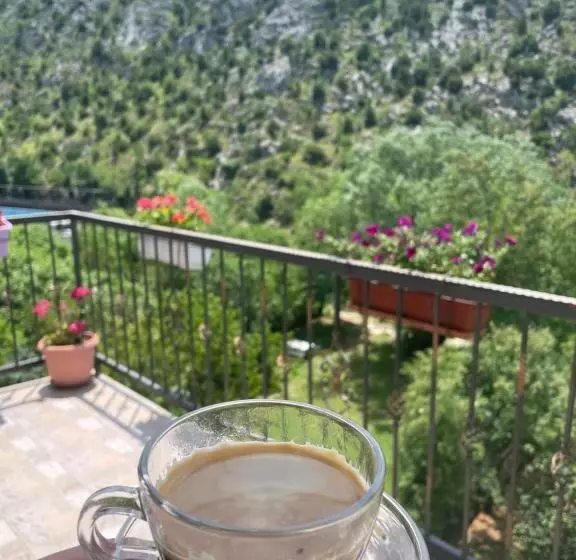 پانسیون Villa Bašić