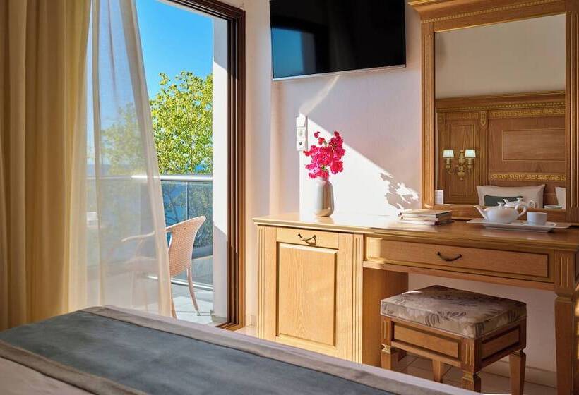 Evlogia Hotel By Greek Pride