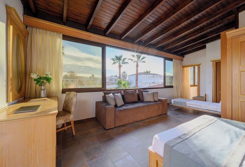 Evlogia Hotel By Greek Pride