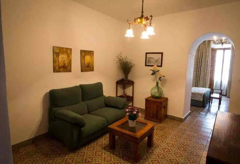 هاستل Hospedería Real Casona La Beltraneja