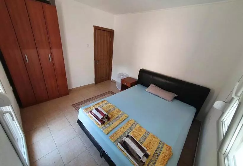 پانسیون Guesthouse Skadar Lake   Raicevic
