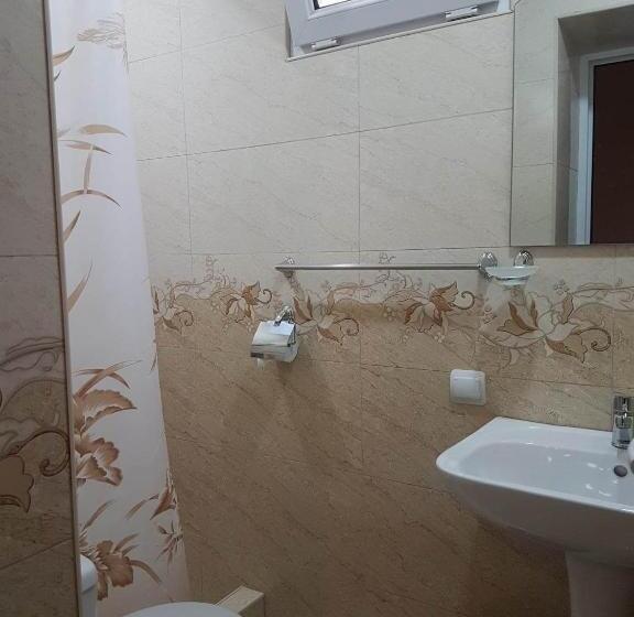 پانسیون Happy House