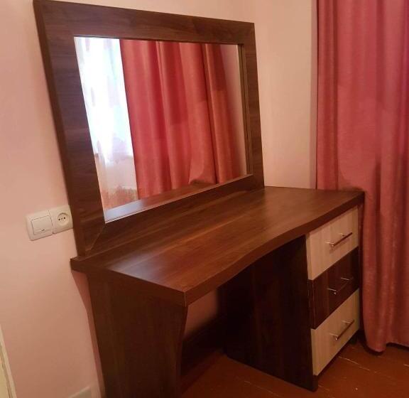 پانسیون Happy House