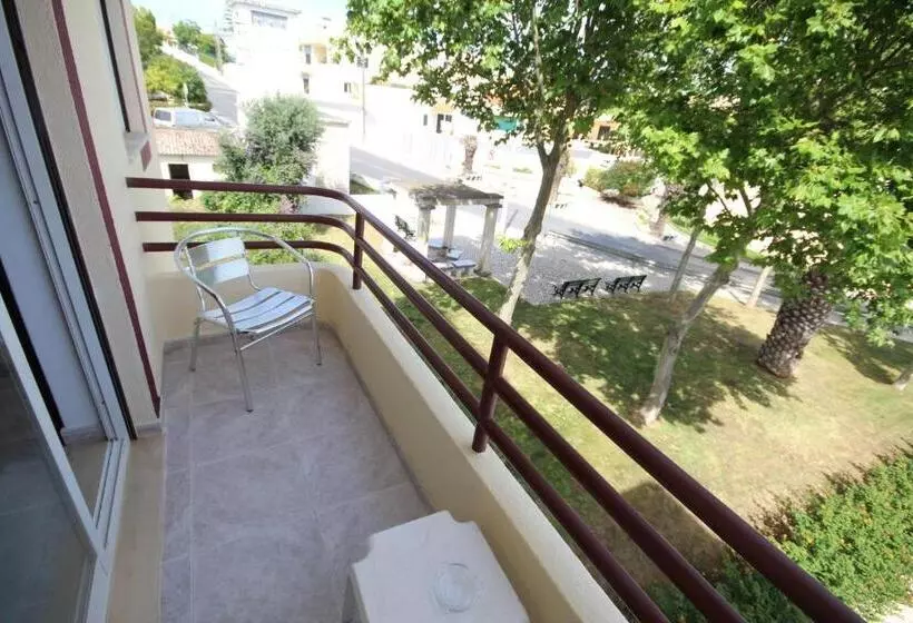 Majatalo Hospedaria Buganvilia Alvor