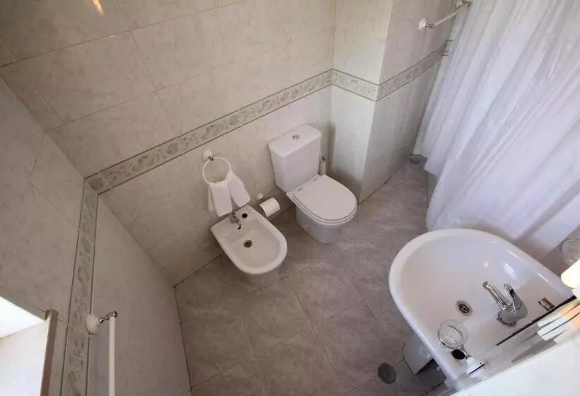 Majatalo Hospedaria Buganvilia Alvor