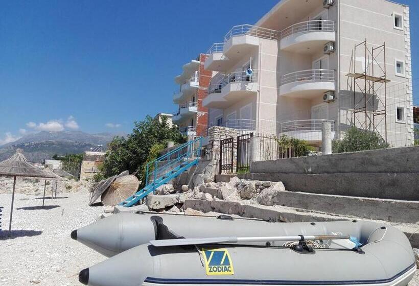 بنسيون Magic Ionian Apartments & Rooms