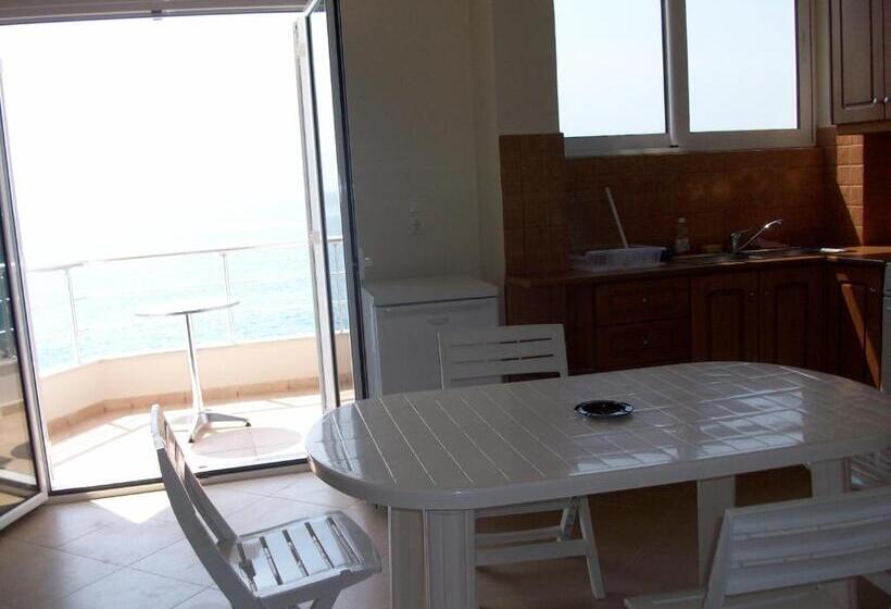 بنسيون Magic Ionian Apartments & Rooms